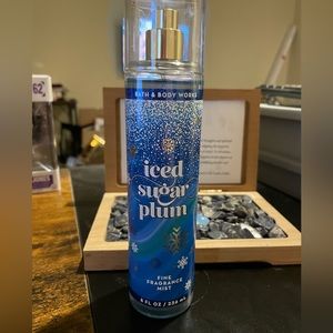💰3 for 15💰Bath and Body works fragrance spray- Iced Sugar Plum